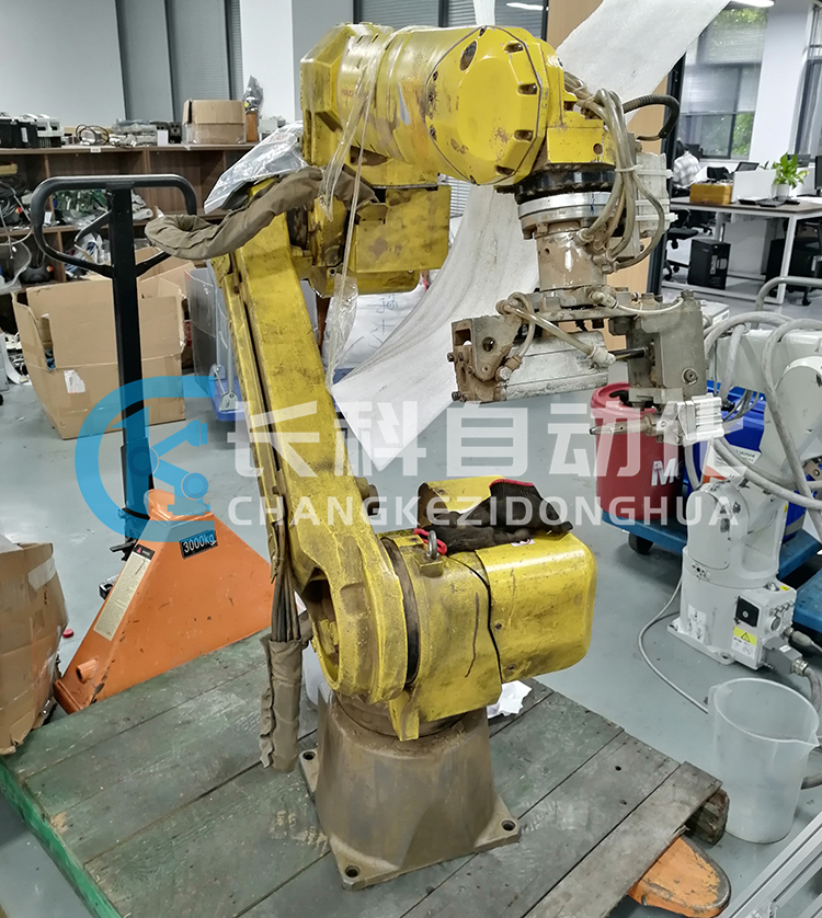 發那科機器人M-20iA減速機漏油維修 發那科機器人M-20iA減速機漏油維修