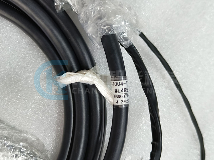 發(fā)那科焊槍動力電纜A660-4004-T260 發(fā)那科焊槍動力電纜A660-4004-T260